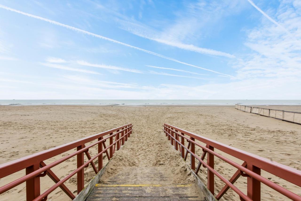 Seaview Apartment In Wenduine デ ハーン エクステリア 写真